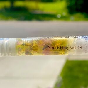 Customize Nourishing Nail Oil